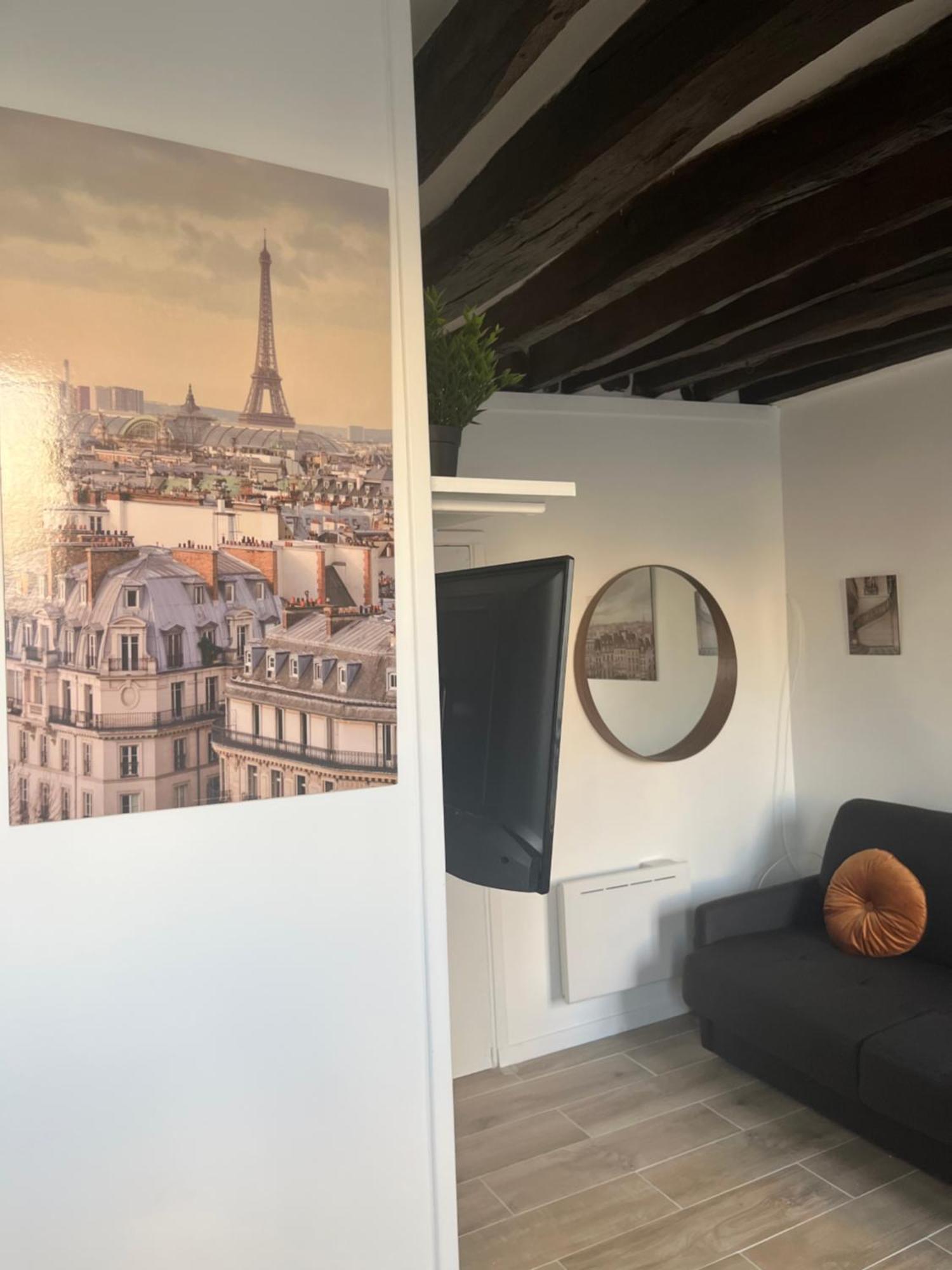 Charmant Studio Au Coeur Du Marais París Exterior foto